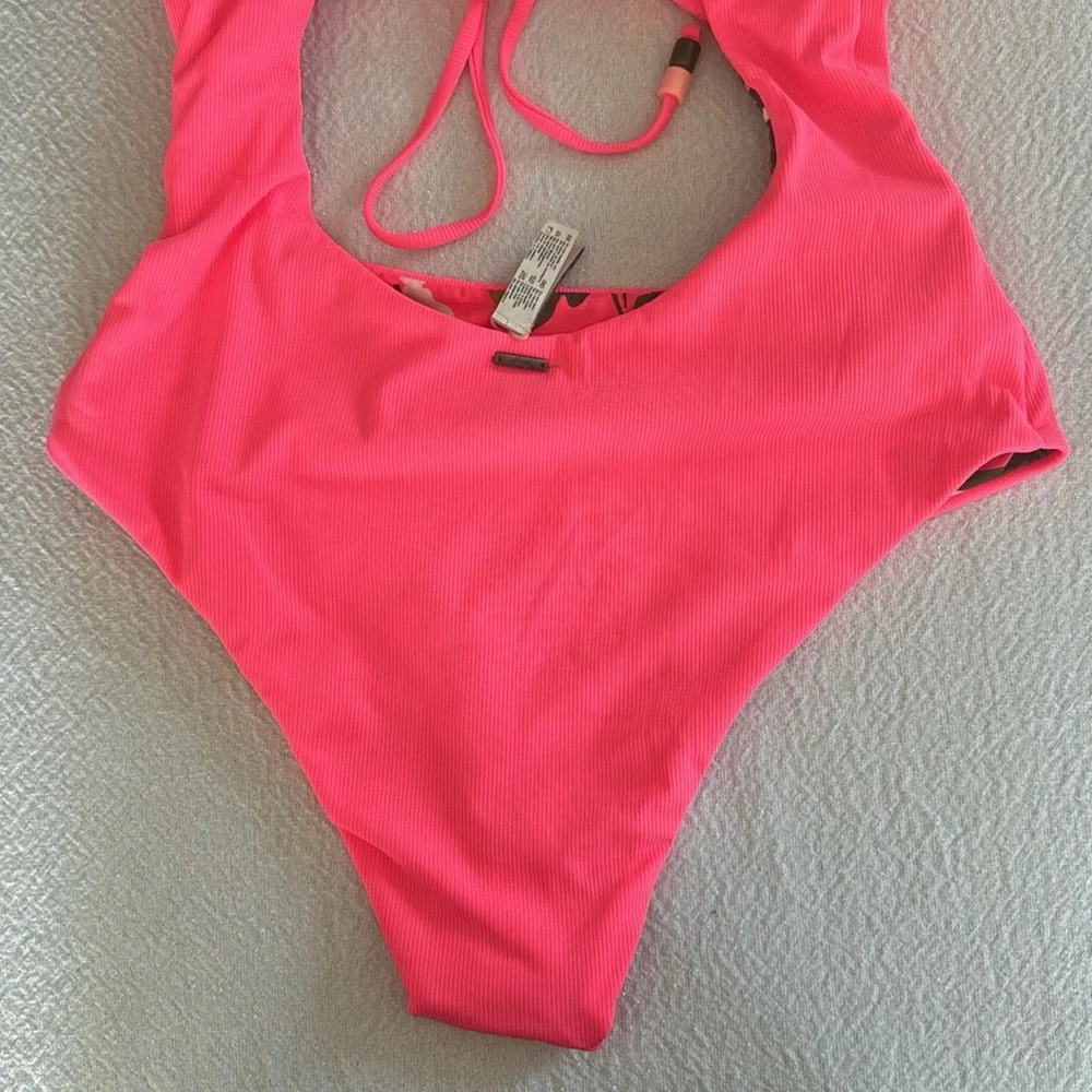 Maaji Coral Lava Reversible Cut-out One-Piece Swimsuit, Size Large, $168